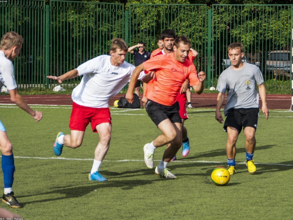 វិទ្យុបាល់ឡាយ: ការបកស្រាយ និងការប្រើប្រាស់សំឡេង