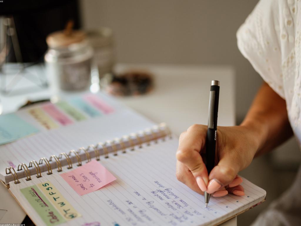 ការសរសេរសេចក្តីព្រាងដ៏ច្នៃប្រឌិត