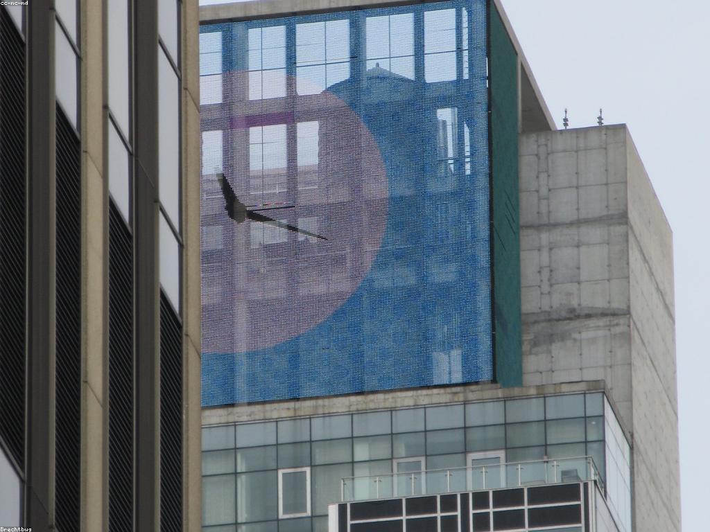 ឥទ្ធិពលនៃវិទ្យុបាល់ឡាយក្នុងការផ្ទេរព័ត៌មានកីឡា