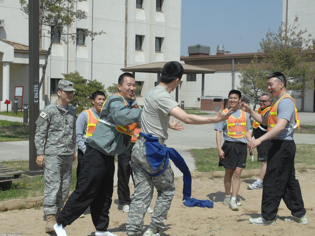 វប្បធម៌អ្នកគាំទ្របាល់ទាត់: ការបង្កើតឱ្យមានភាពរីករាយនិងអារម្មណ៍នៃការគាំទ្រ